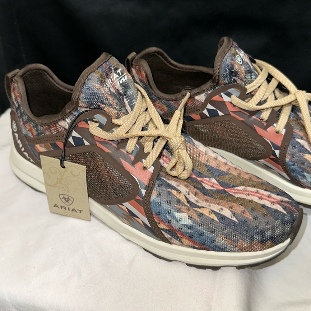 NWT Women’s Ariat Shoes